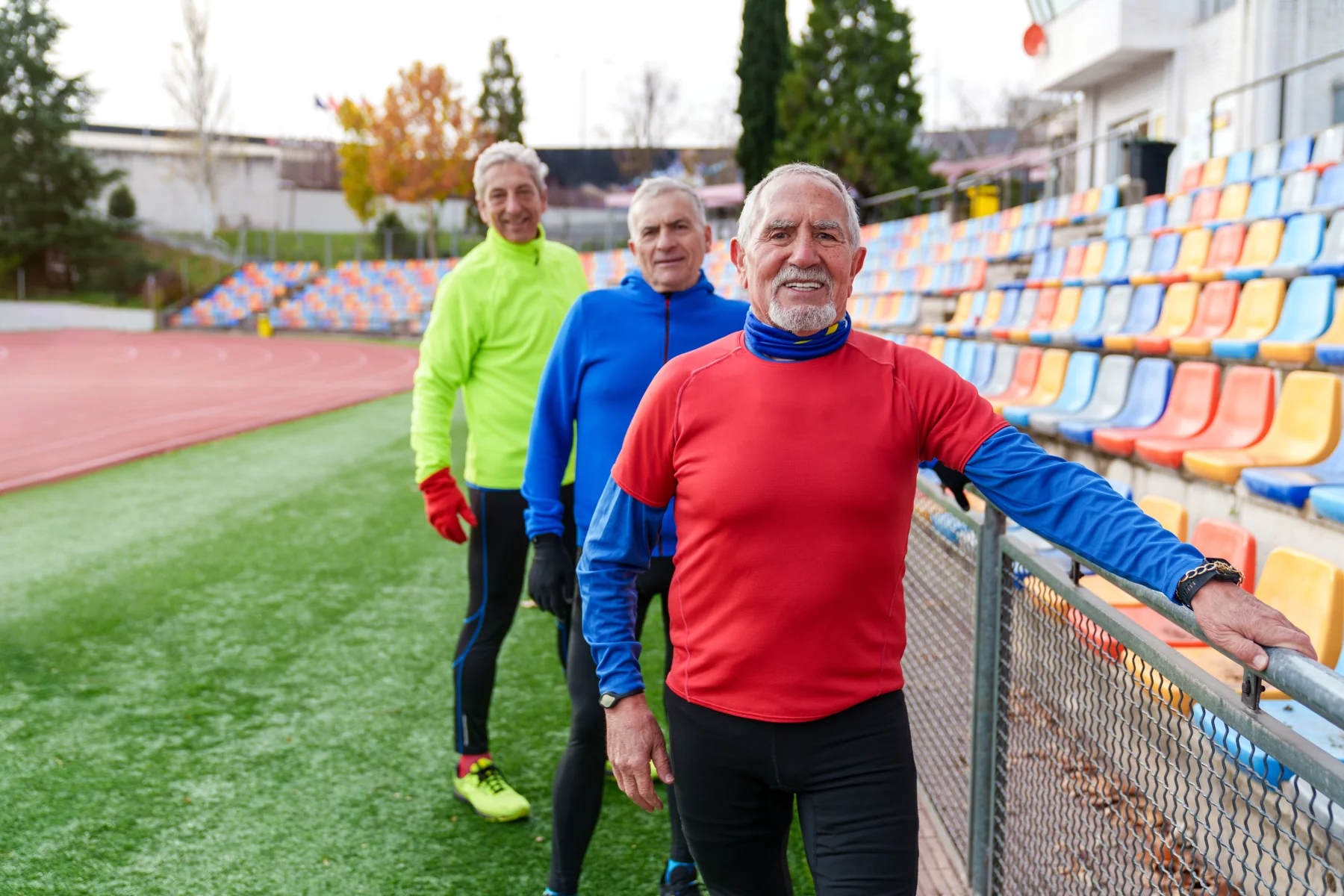 Entrenamiento atletas master · jordigarciapallas@gmail.com · Entrenador Personal y Preparador Físico de Equipos de Fútbol